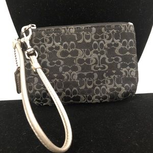 COACH Small Signature Wristlet Wallet